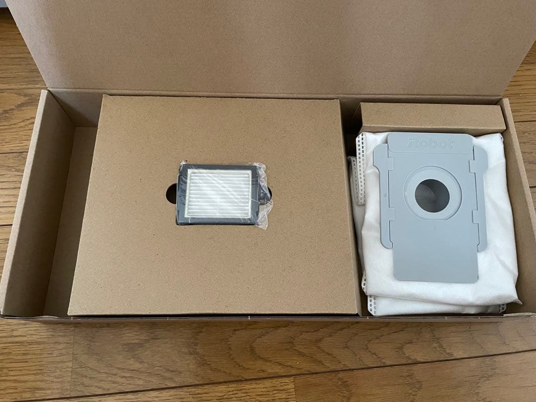 ルンバi3+ 本体 箱 説明書あり