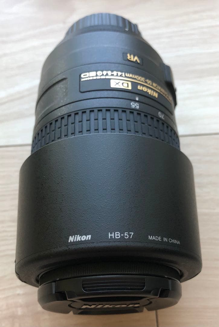 Nikon D80デジタル一眼レフ+55-300mmレンズ+スピードライト