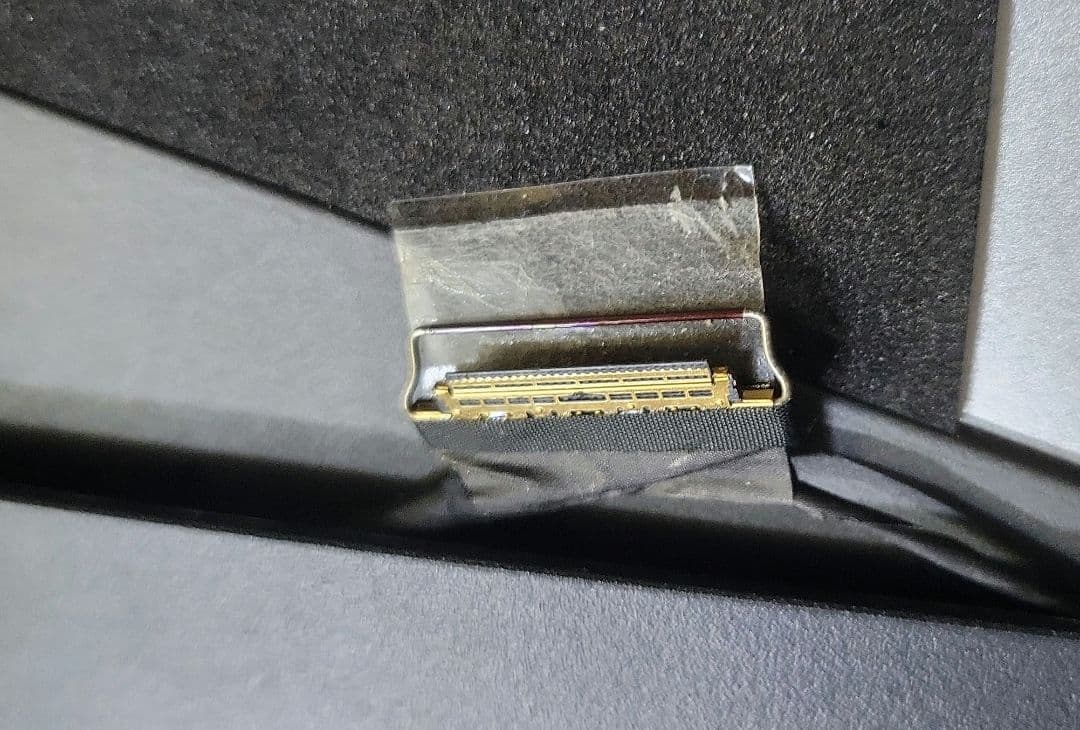 DELL inspiron 7380 i5-8265U HDMIで使用して下さい