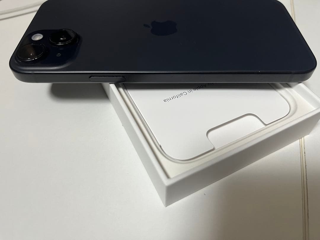 iPhone 15 plus 128gb SIMフリー