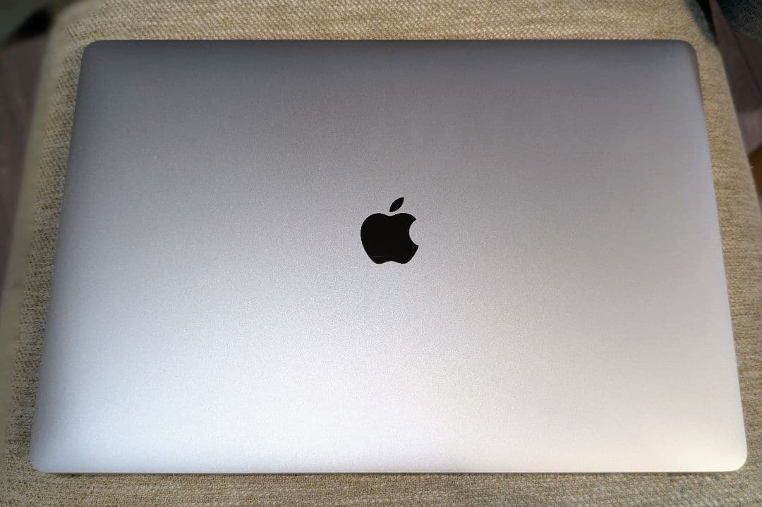 US配列 MacBook Pro2019 16インチ i9 64G 1TB