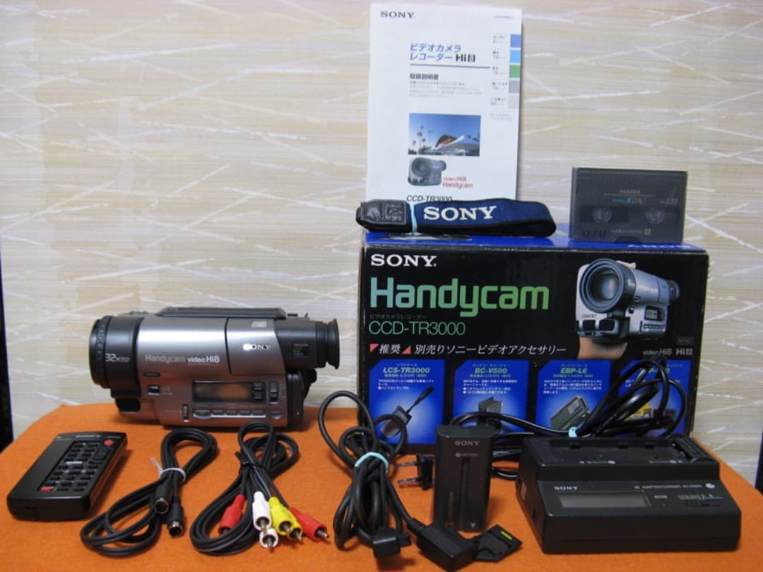 動作OK❗️SONYのHi8/8ミリビデオカメラCCD-TR3000/フルセット