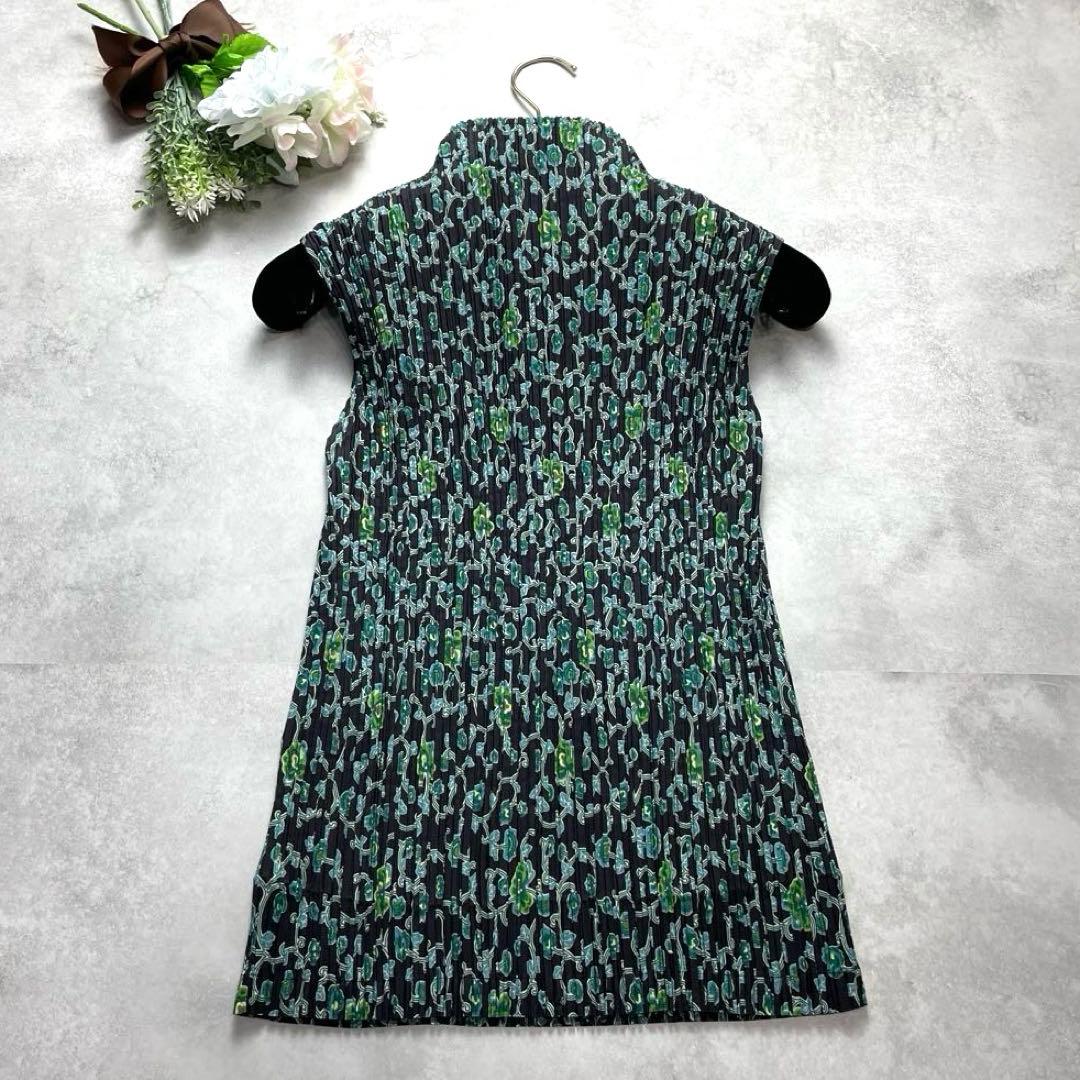 お洒落✨イッセイミヤケ プリーツ トップス 花柄 総柄 グリーン サイズ2 M