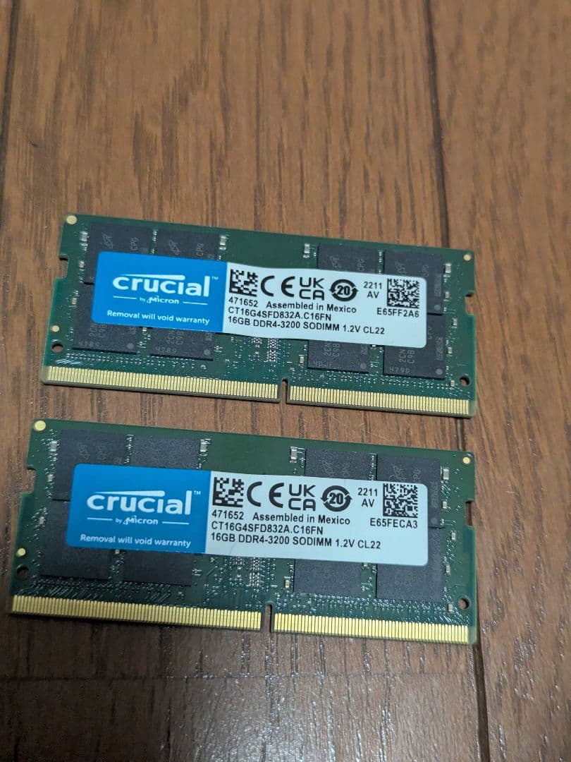 Crucial 16GB×2枚＝ 32GBノート用メモリDDR4 3200MHz