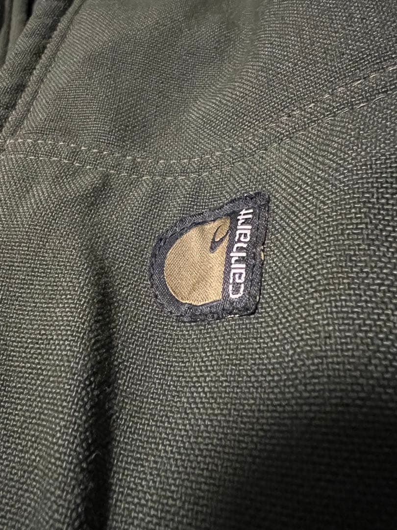 【値下げ中】 Carhartt（カーハート）アクティブジャケット　オリーブ　XL
