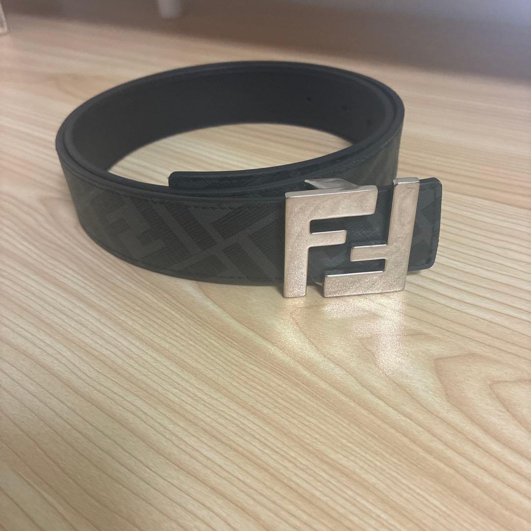 Fendiベルト
