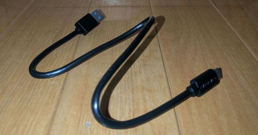 外付けm.2SSD (500GB)USBケーブル付き