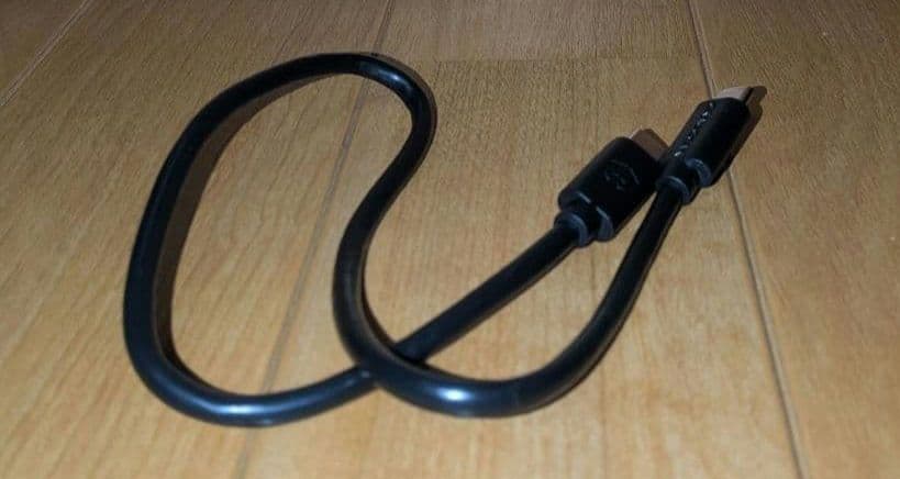 外付けm.2SSD (500GB)USBケーブル付き