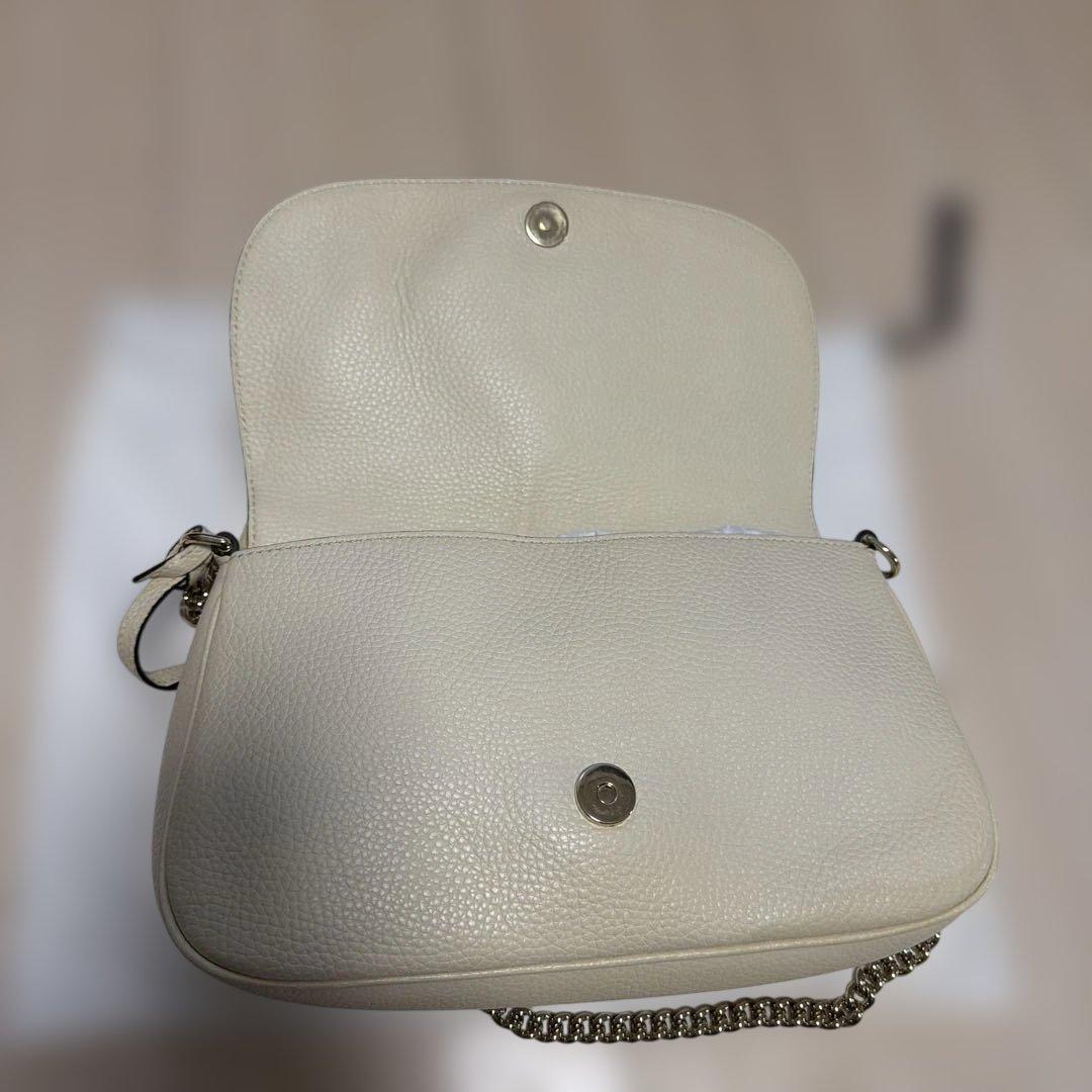 GUCCI アイボリー レザー ショルダーバッグ
