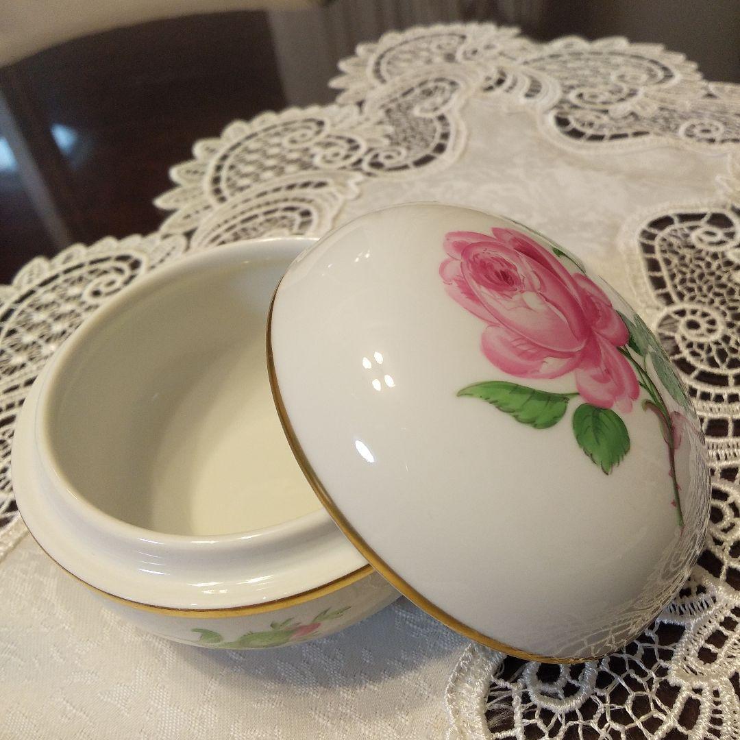 最終お値下げです。マイセンのピンクの薔薇の小物入れ