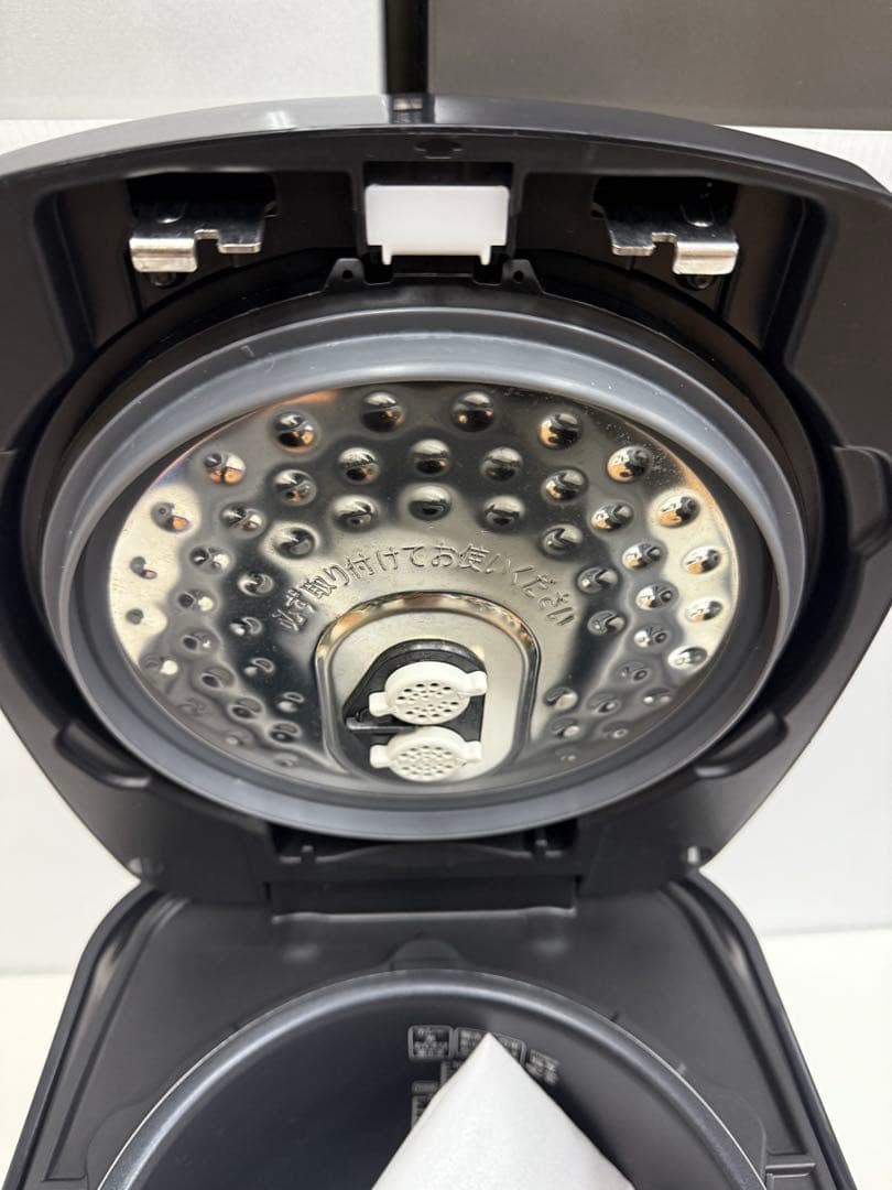 アイリスオーヤマ 圧力IHジャー炊飯器 RC-PD10-B 2024年製