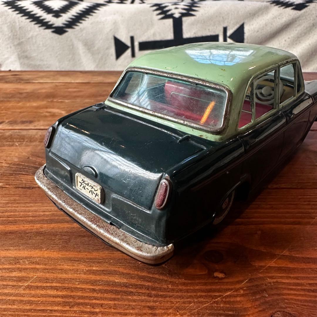 昭和レトロ　ブリキ おもちゃ　ダットサン　ブルーバード　希少
