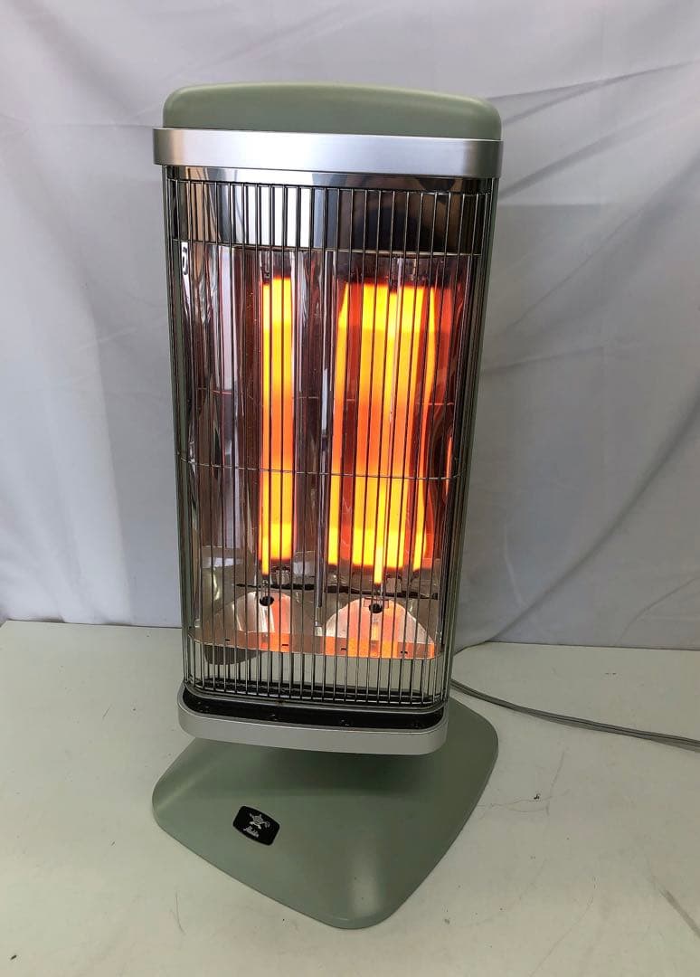 8A12 【動作品】アラジン グラファイトヒーター AEH-2G10BJ (G)