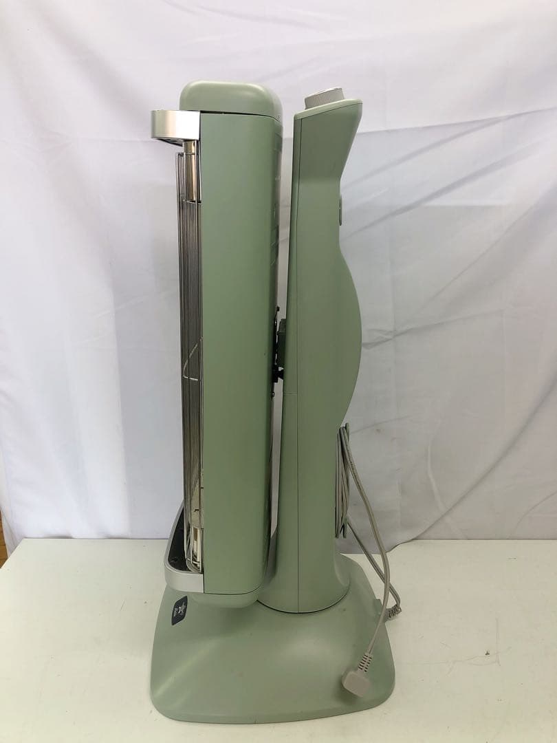 8A12 【動作品】アラジン グラファイトヒーター AEH-2G10BJ (G)