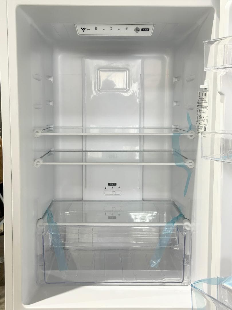 新生活 美品 ほぼ未使用シャープ ボトムフリーザー冷蔵庫 230L 2025年製
