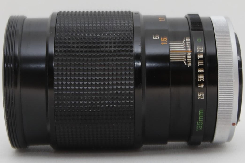 キャノン CANON LENS FD 135mm F/2.5 レンズ