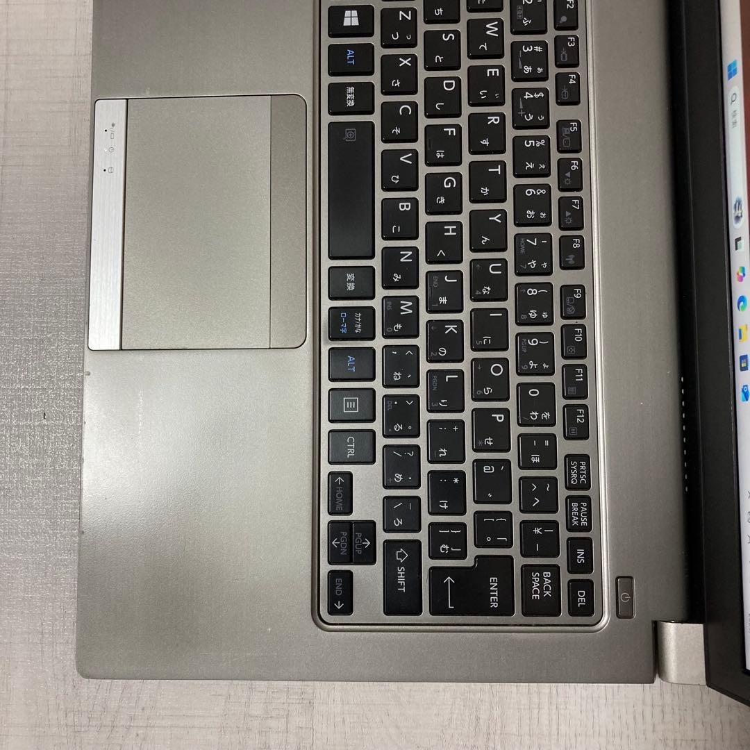 バッテリーOK R63/DN ノートパソコン　Win11 第8世代　512 16