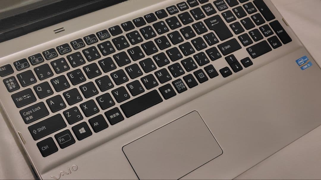 Sony VAIO ノートPC（SVT15118CJS）