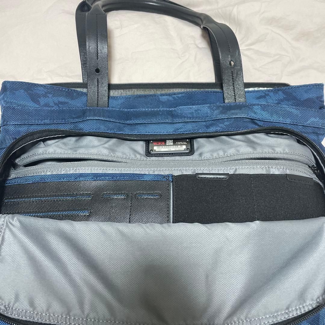 【美品】TUMI ネイビー カモフラージュ トートバッグ