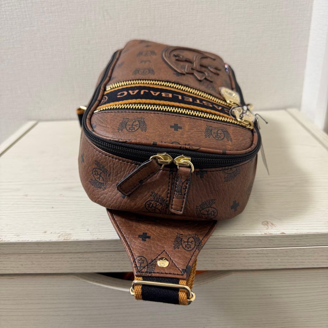 【新品同様】カステルバジャック PLAGE プラージュ ボディバッグ チョコ