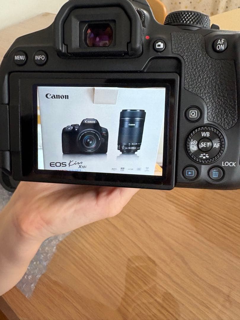 Canon EOS Kiss X10i ダブルズームキット