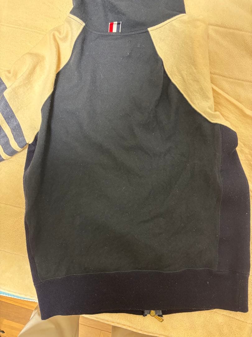 THOM BROWNE. NEW YORK ジャケット　ジップパーカー　サイズ