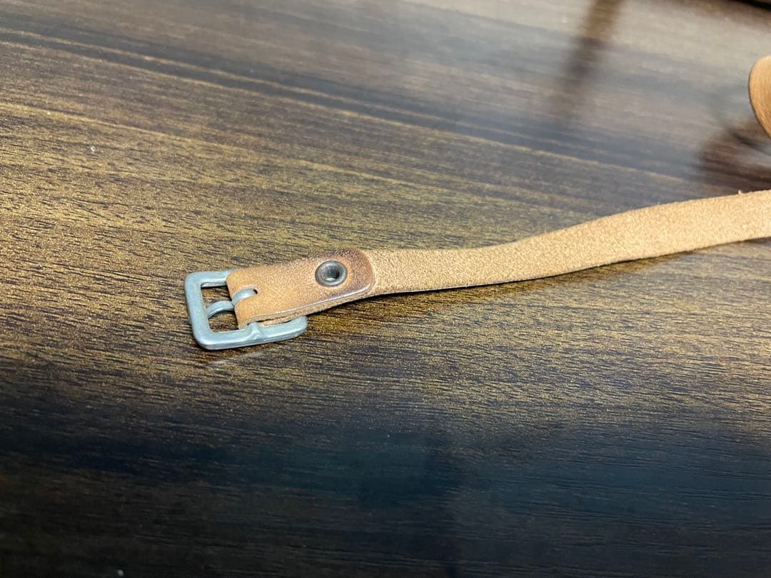 t*u様 マルジェラ本人期 ベージュレザー ブレスレット バックル付き