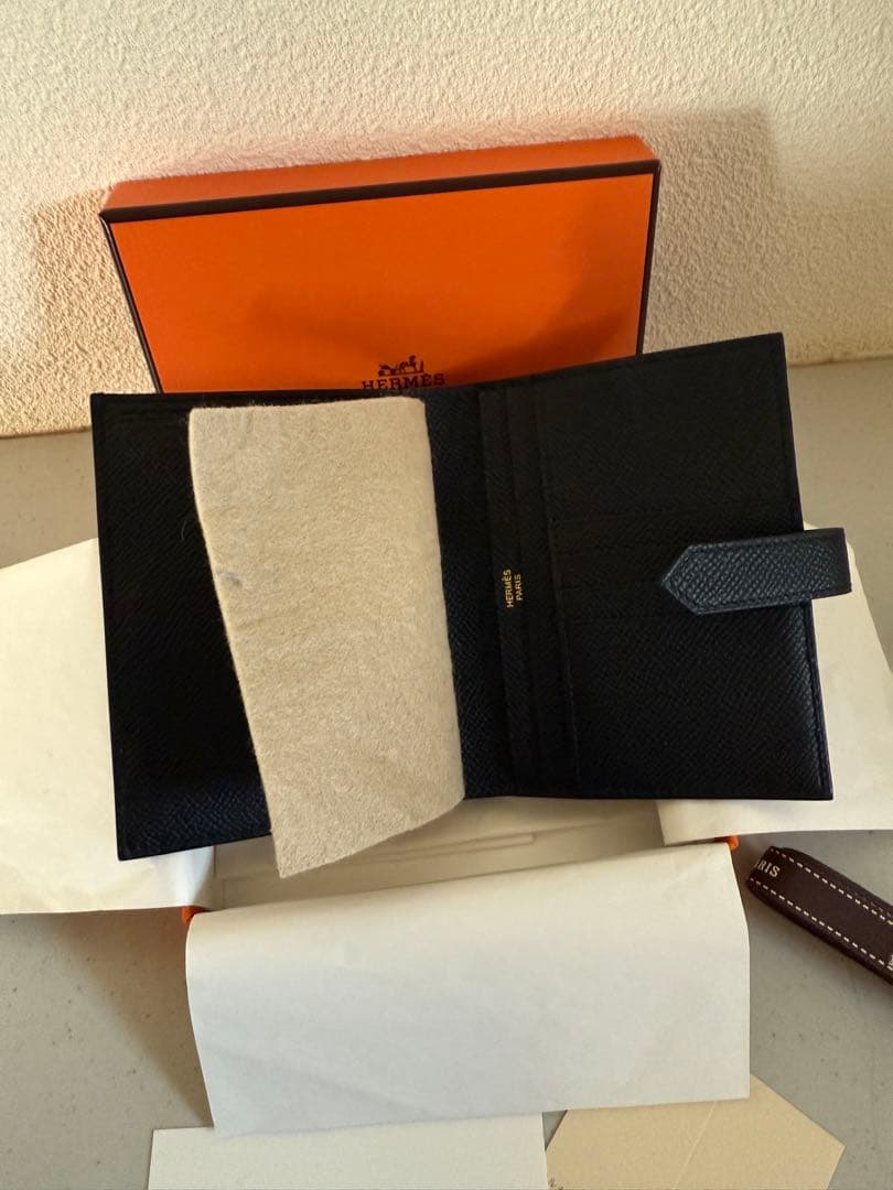 あり✨超美品✨HERMES べアンコンパクト ブラック 金具ゴールド