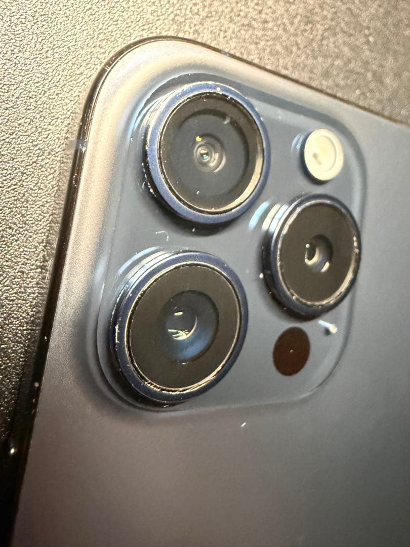 iPhone15pro 128GBブルーチタニウム