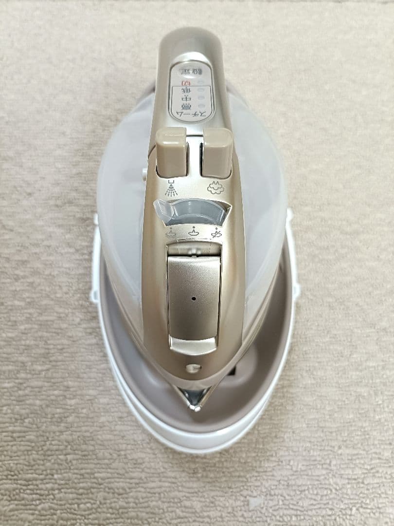 パナソニック コードレススチームアイロン　 NI-WL707