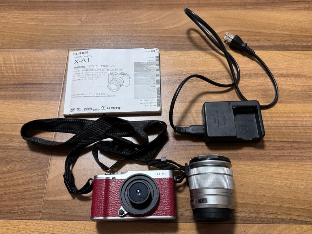 (おーすけ)FUJIFILM X-A1 レンズキット　おまけレンズ付き