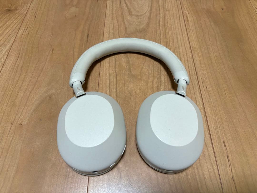 ソニー　WH-1000XM5