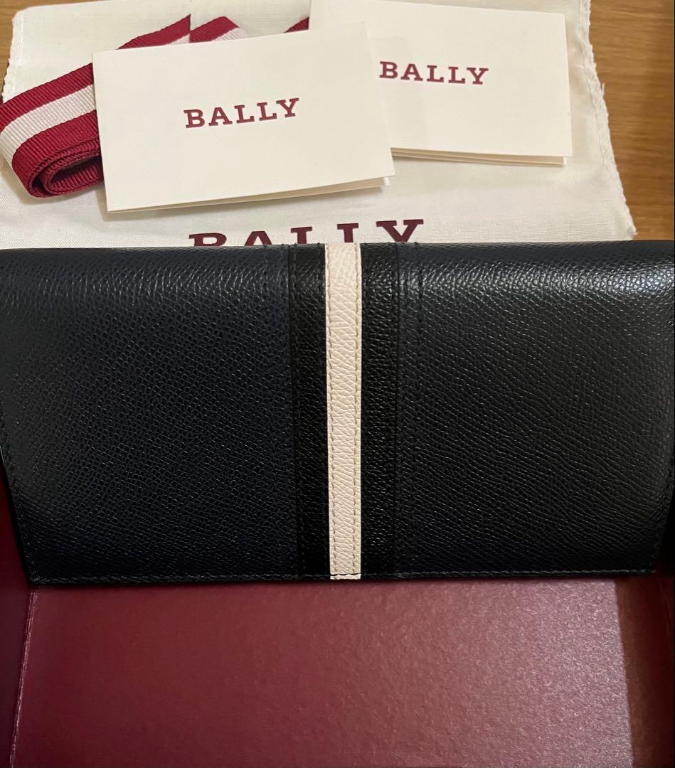 新品未使用 BALLY 長財布 レザー ストライプ ネイビー
