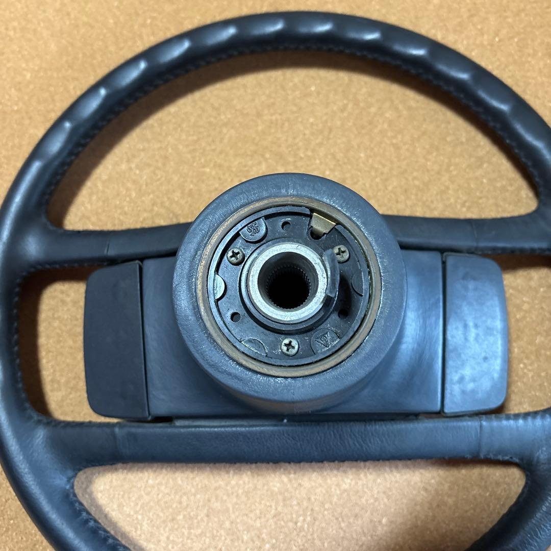 ポルシェ 90年　964 純正ステアリングホイール 黒