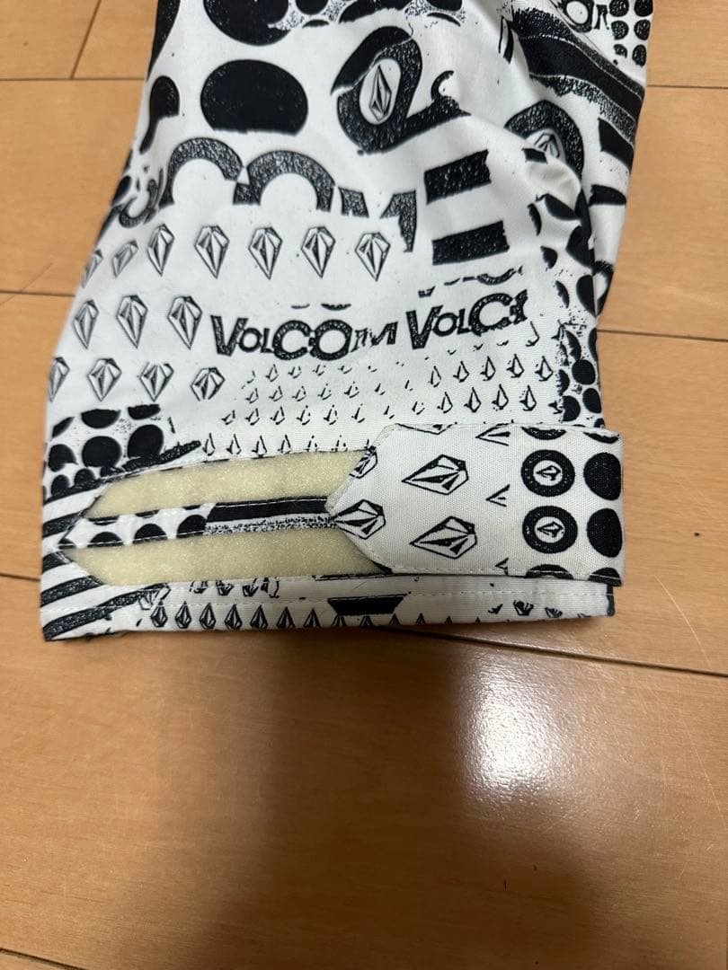 Volcom スノーボードウェア　インナー付き