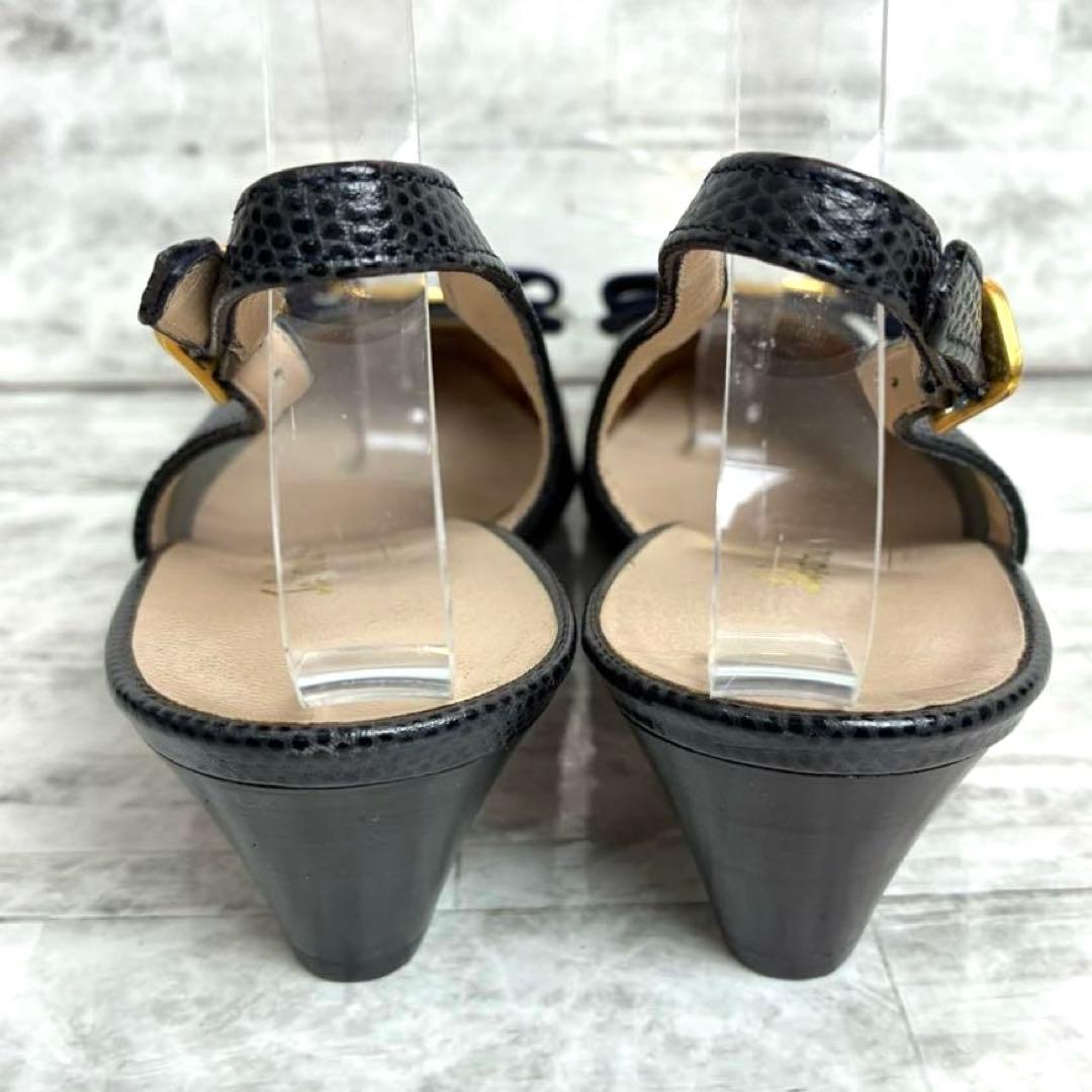 サルヴァトーレフェラガモ パンプス ヴァラ 金具 ブラック 約24~24.5cm