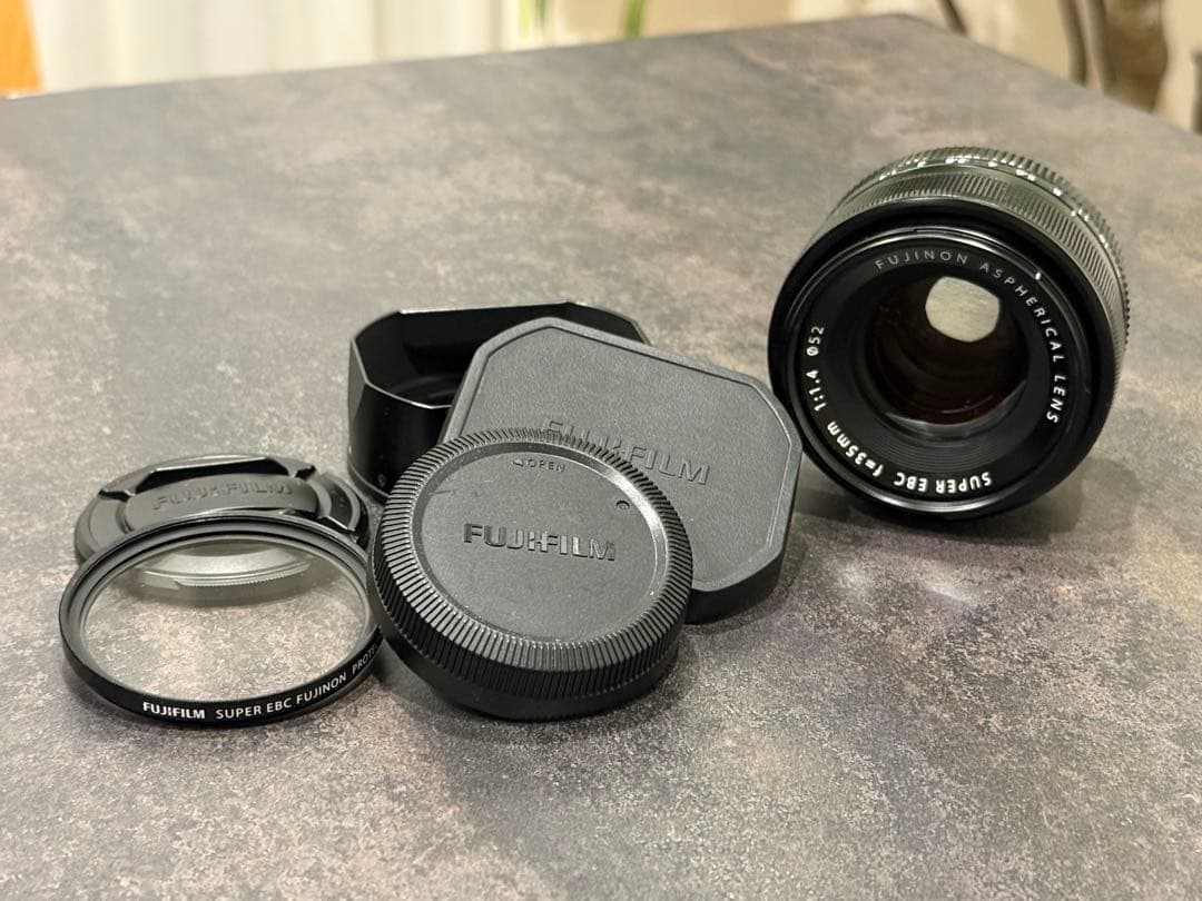 FUJIFILM XF35mm f/1.4 レンズ