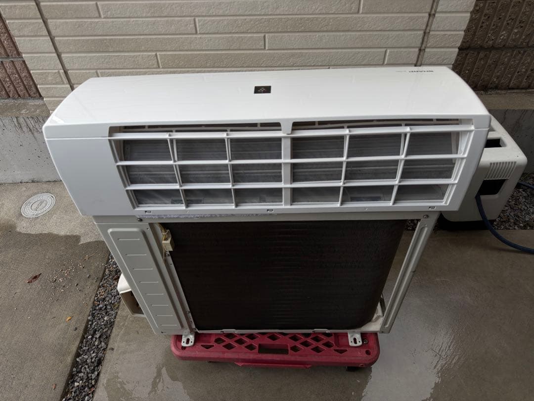 埼玉県内標準取付費込、シャープ、2018年製、6畳用、配送込