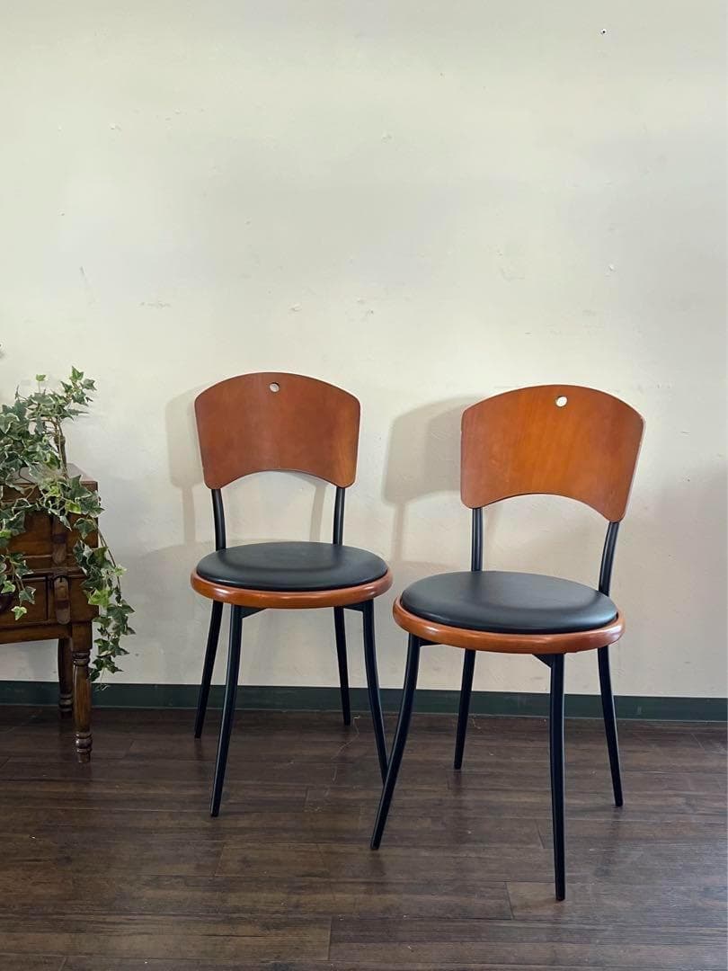 k981r114 ウッドとブラックレザーのコントラストが素敵なチェア 2脚セット