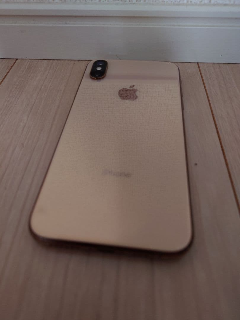 iPhoneXS ゴールド 本体