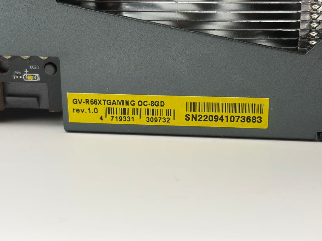 週末値下げ GIGABYTE Radeon RX 6600 XT 8GB