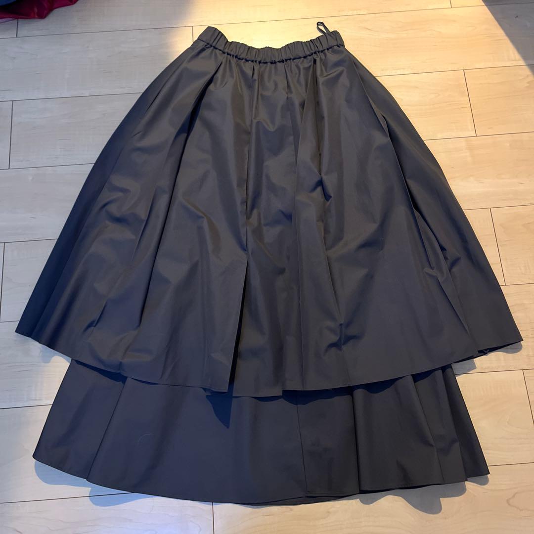layered pleats skirt ナゴンスタンス