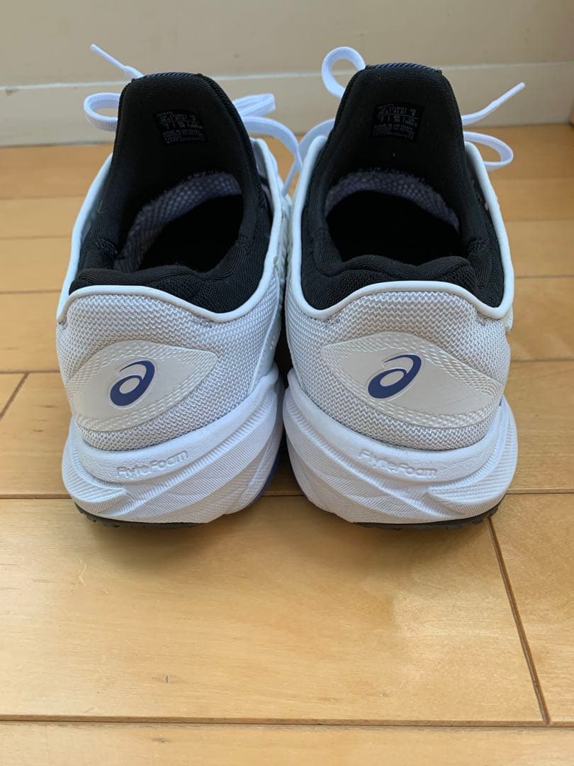 【美品】即決価格ASICS COURT FF 3 AC 26.0cm