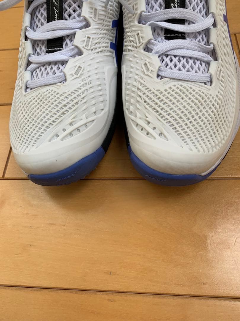【美品】即決価格ASICS COURT FF 3 AC 26.0cm