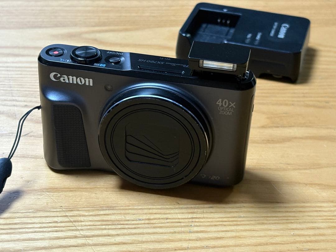 Canon PowerShot SX720 HS デジカメ　キャノン