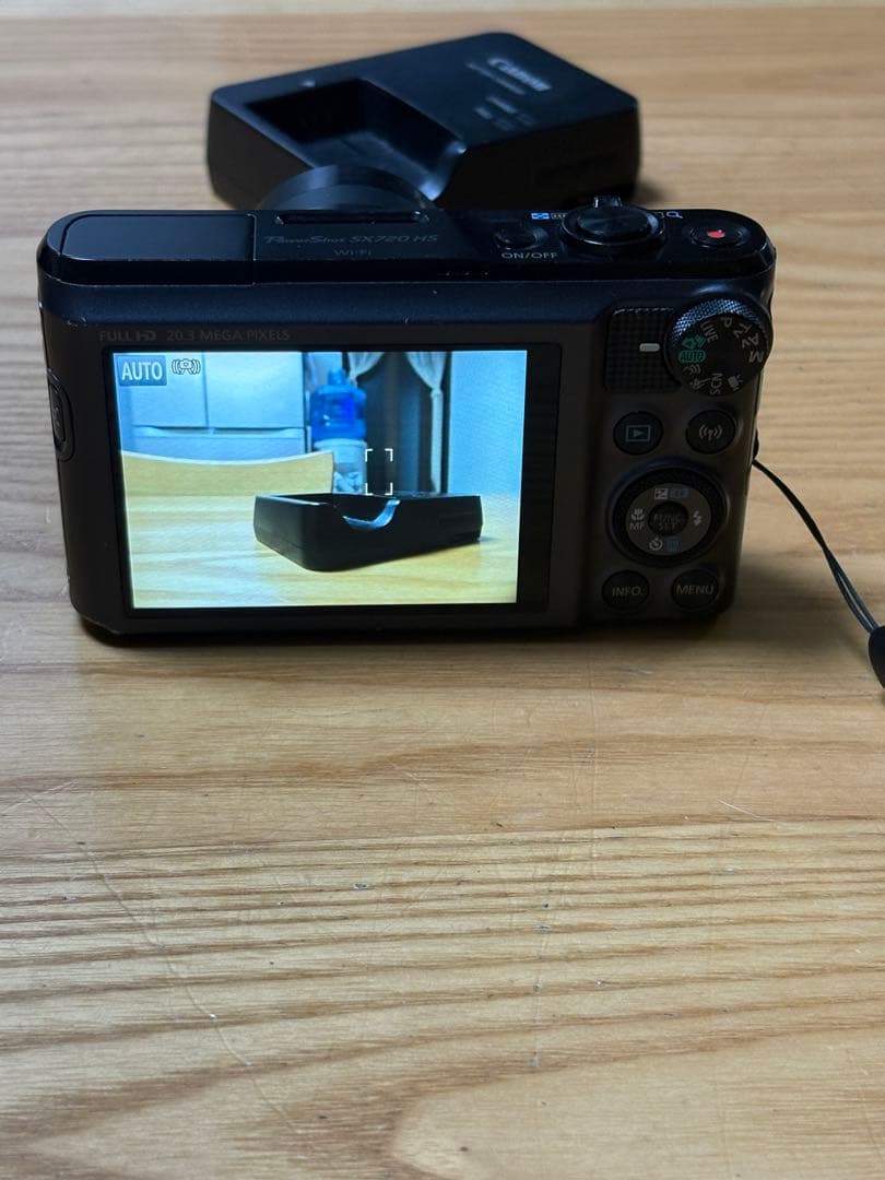 Canon PowerShot SX720 HS デジカメ　キャノン