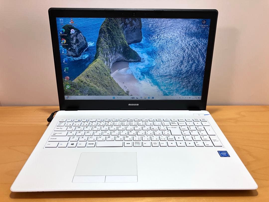 【美品】ノートパソコン　高性能/SSD128/メモリ8/カメラ/オフィス付