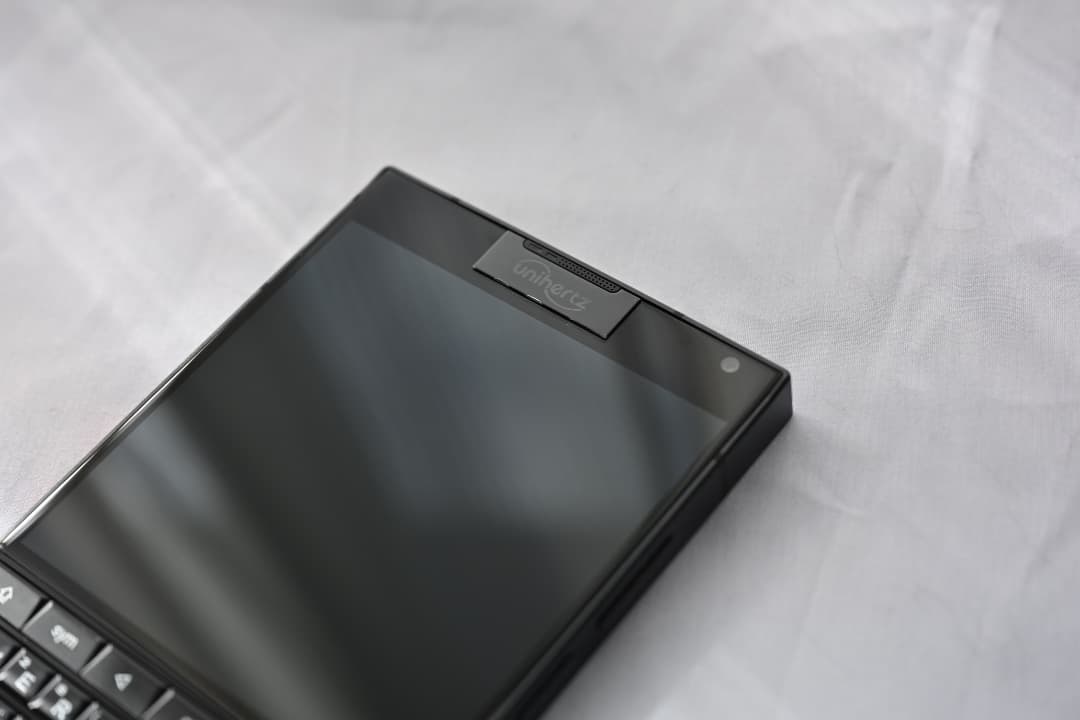 おまけ付き　Unihertz Titan 2 ブラック 美品