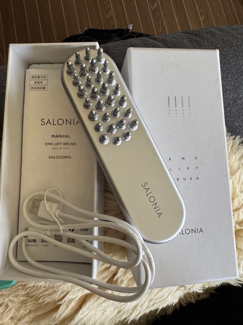 はるきち様売約品♪ SALONIA EMS LIFT BRUSH