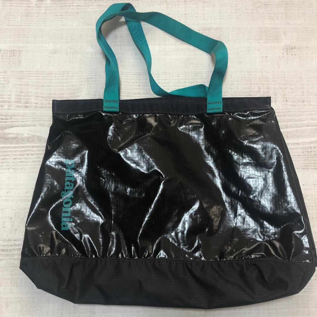 廃番人気カラー‼️パタゴニア ライトウェイト・ブラックホール・ギア・トート 28L